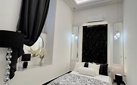 Ferdinando'S Home